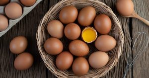 6 วิธีง่าย ๆ ในการเลือกไข่สด